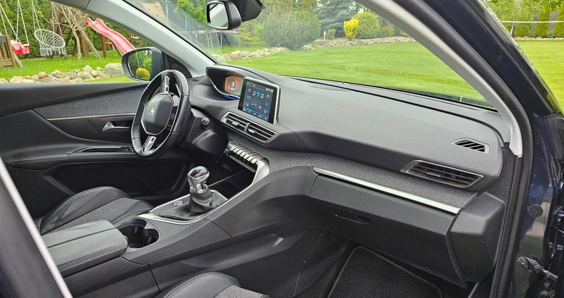 Peugeot 5008 cena 81900 przebieg: 101000, rok produkcji 2017 z Siemianowice Śląskie małe 562